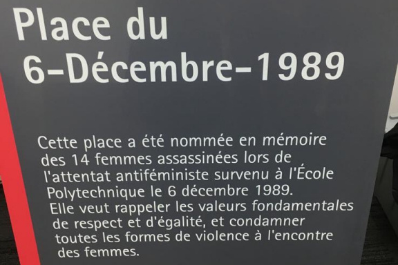 Inauguration de la plaque - Place du 6-Décembre-1989